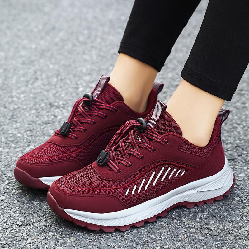Autumn and winter velvet shoes medium sports soft sole light walking shoes