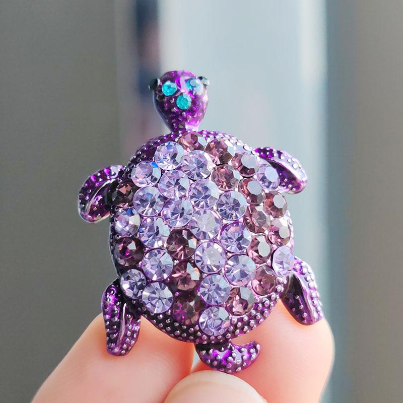 Vintage Rhinestone Cute Cartoon Turtle Animal Brooches For Women Men Coat Clothing Accessories Brooch Pins Party Jewelry Gifts