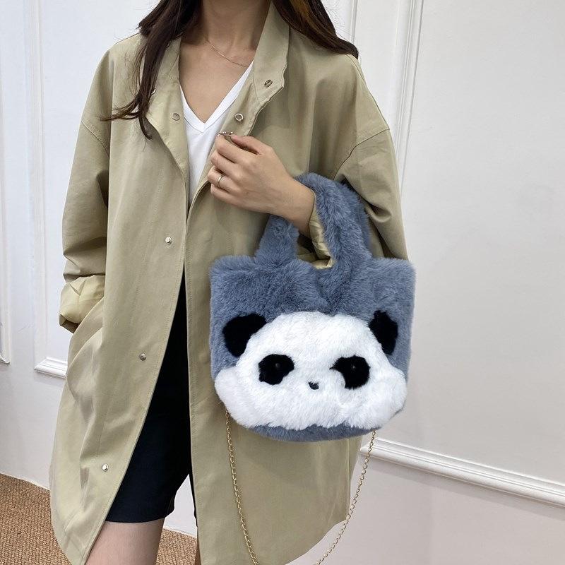Women's Cute Panda Handbags Faux Fur Purses Plush Fluffy Shoulder Bag for Women Furry Tote Bag for Fall Winter Crossbody Bag Large-Capacity Bucket Bag