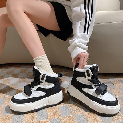 Fashion 2024 New Running Shoes Women's High Top Thick Sole Comfortable Sports Shoes Outdoor Solid Color Women's Casual Skateboard Shoes