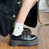 Kleine Lederschuhe Damen Herbst neu dicksohlige Retro College-Stil Einzelne Schuhe zum Schnüren Damen