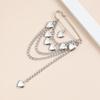 Übertriebene Mehrfachquasten Broschen Kleidung Accessoires Mode Liebesherz Retro Metall Pin Schmuck Accessoires
