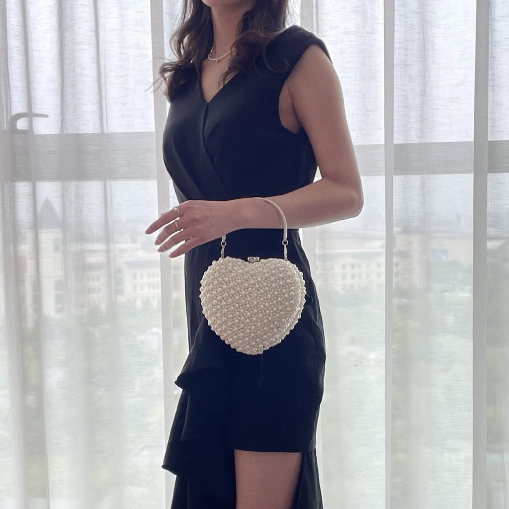 Heart Shape Women Bag Creative Handmade Heart Pearl Evening Bag Lock Weaving Packet Bag Bridal Bag Over Shoulder Bag Designer Handbag Women Bag