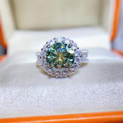 Audrey Style 3-Carat Green Moissanite Ring with Certificate - European and American Fashion.