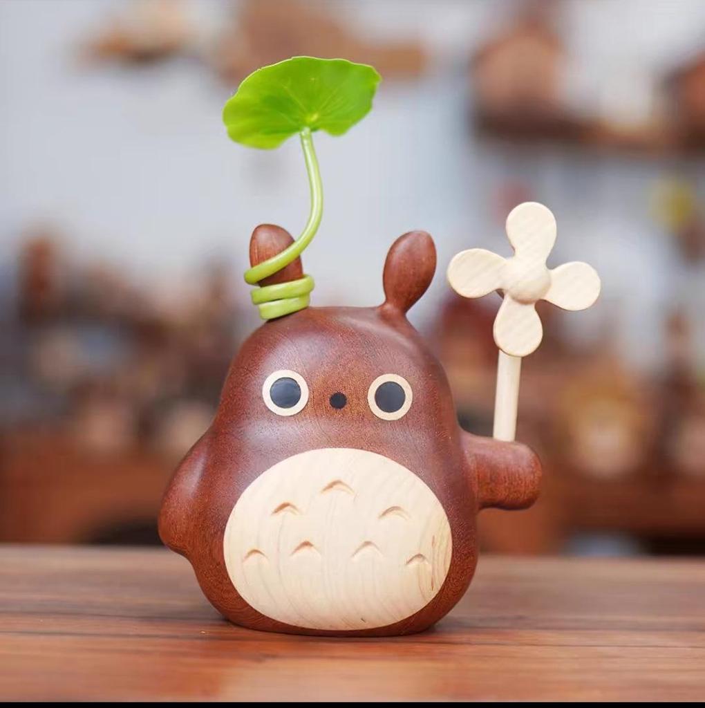 Massivholz Totoro und No-Face Figuren - Niedliche Wohnzimmerdeko und Geschenke