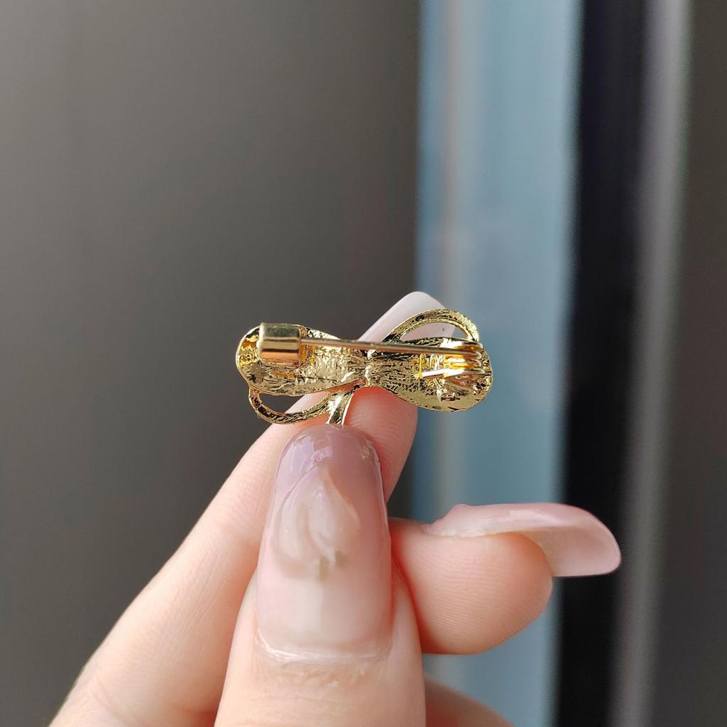 Bow Brooch Buckle Hanging Plating, High-End Temperament Decorative Buckle Fixed Clothes Accessories Women