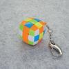 Ciekawy breloczek w kształcie kostki Zabawa, zdrowa rozrywka