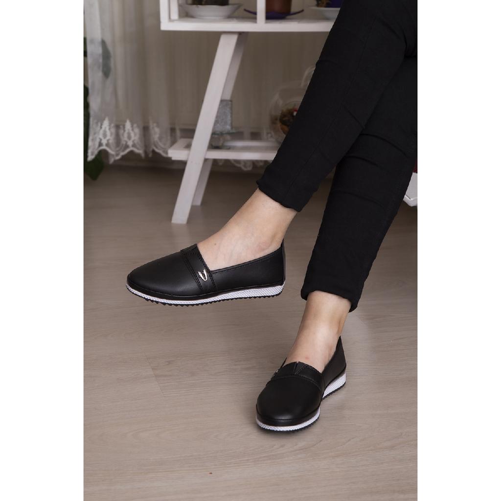 Orthopädische Ballerina-Schuhe aus weicher Haut für Damen mit perforiertem Kordelzug