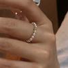 Geometric Classy Pearl Ring For Women With Soft Chain Detailing Perfect For Stylish Casual And Commuter Fashion