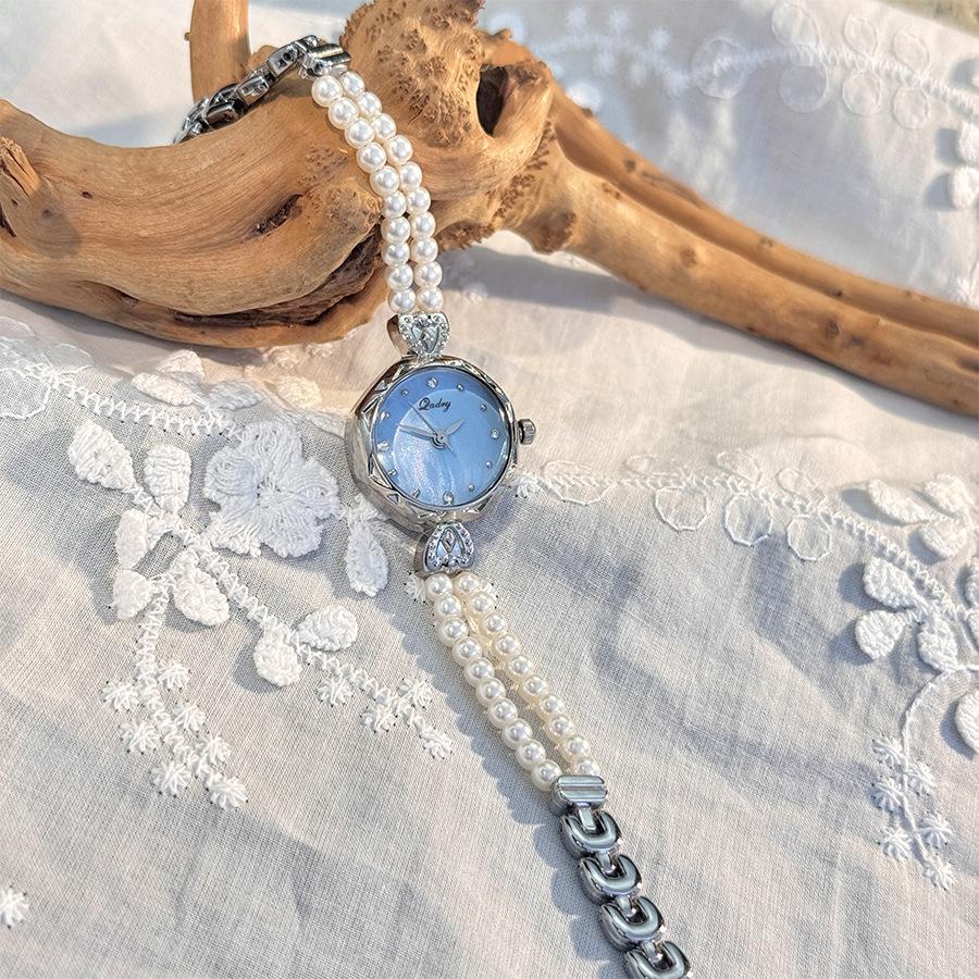 

Double Row Exquisite Fine Pearl Bracelet Watch Light Luxury French Niche Medieval Quartz Watch светло-синий