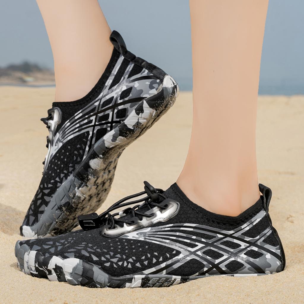 Women Camo Print Quick Dry Water Shoes Barefoot Aqua Sneakers Non Slip Five Fingers Beach Swim Surfing River Trekking  Shoes