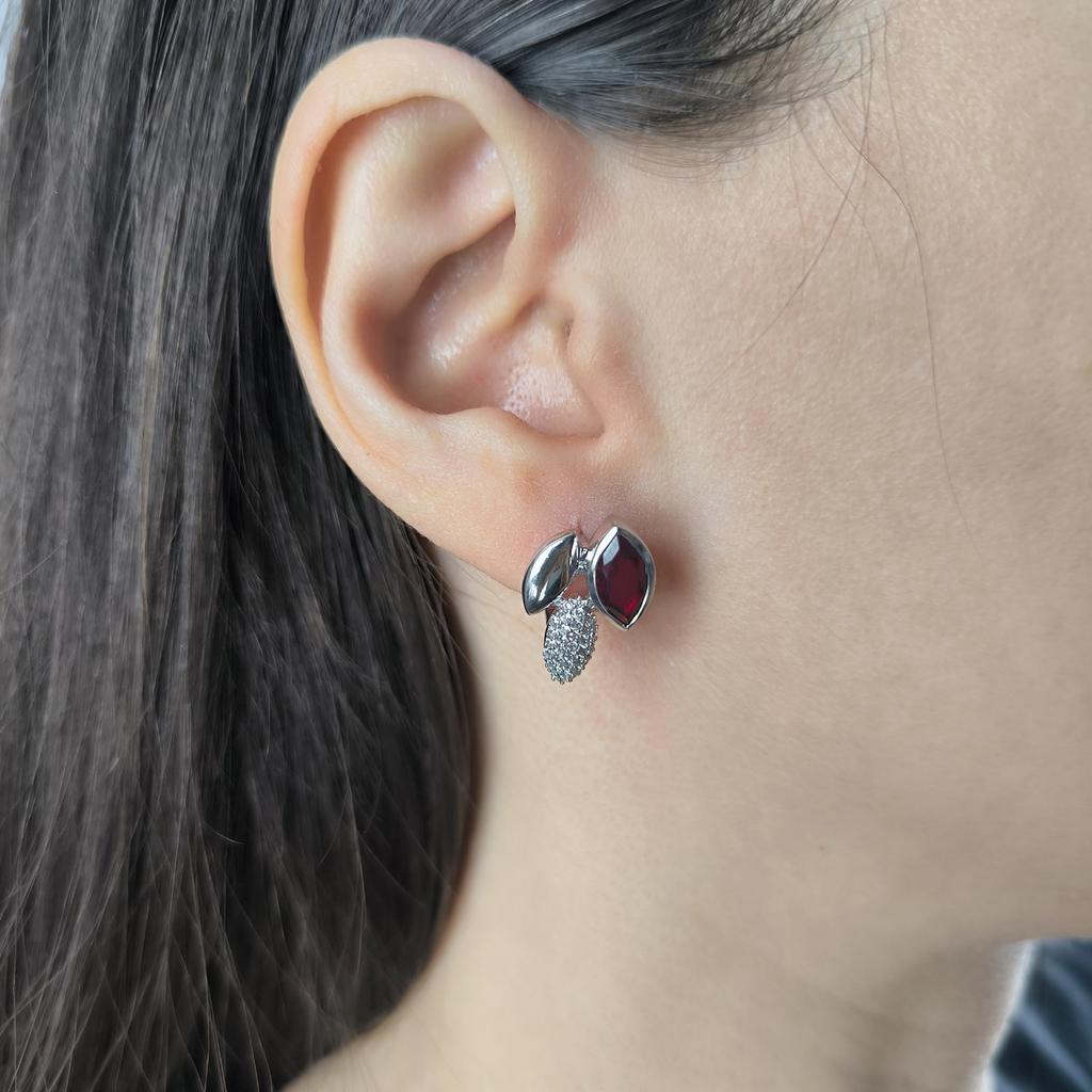 Silver Earrings with Artificial Garnet Nano 2.434ct (60002405)