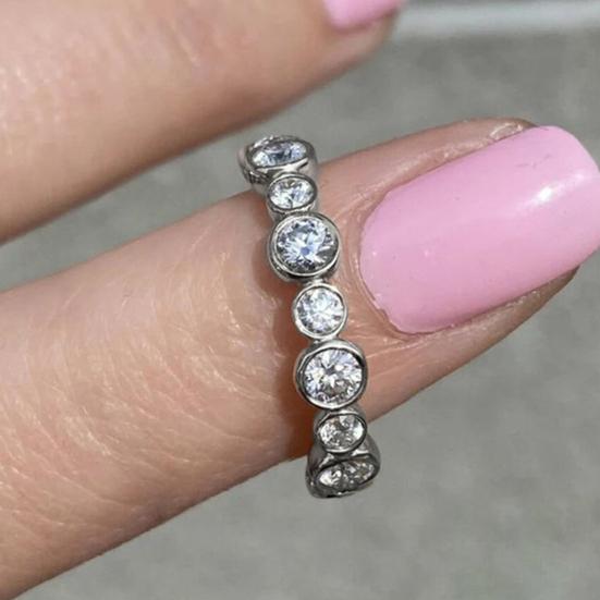 Round-cut Cubic Zirconia Wedding Ring for Women All-Around Band Ring for Engagement Valentine's Day Birthday Gift