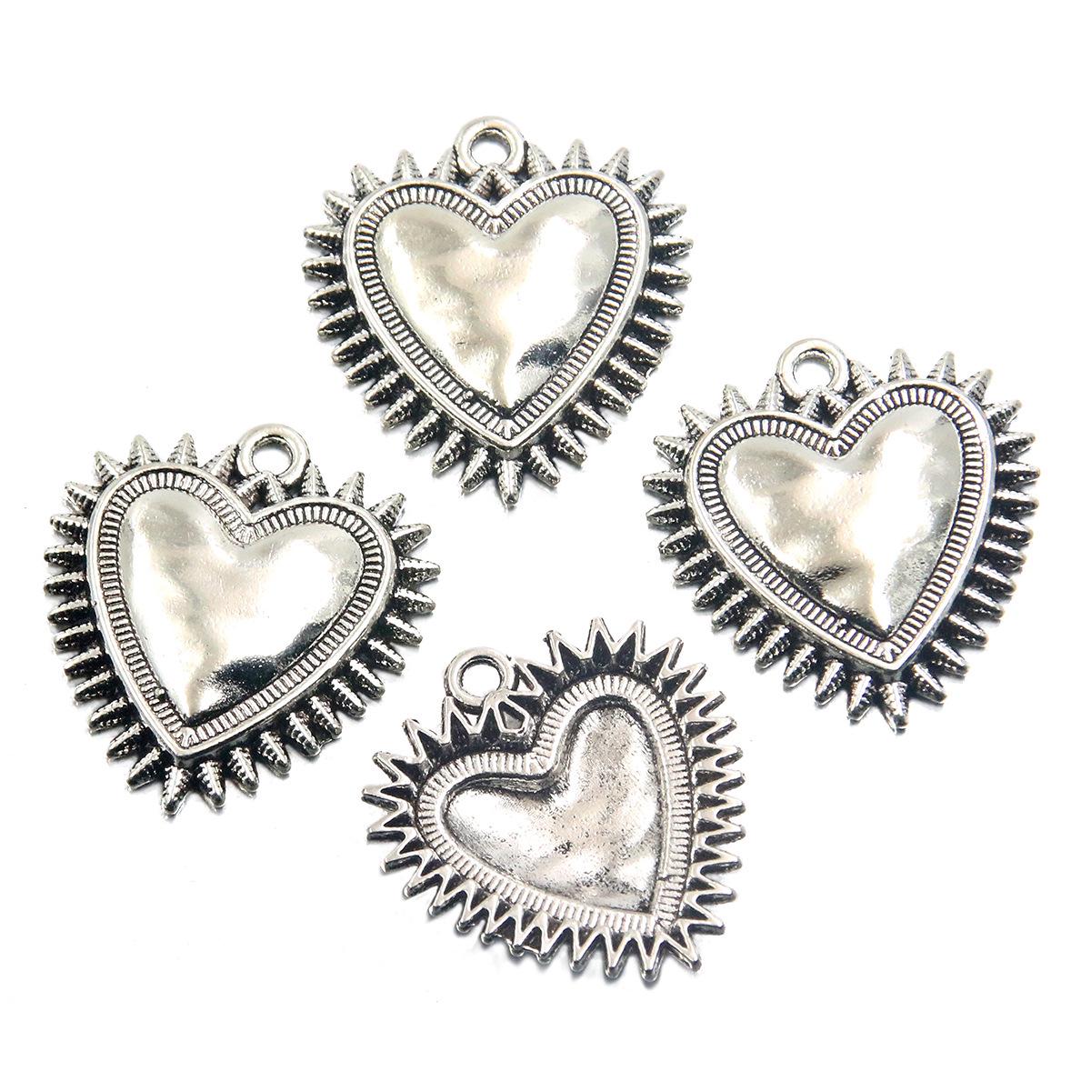 25x27mm Retro Gothic Heart Drip Oil Pendant for DIY Bracelet and Necklace Jewelry 1 Piece