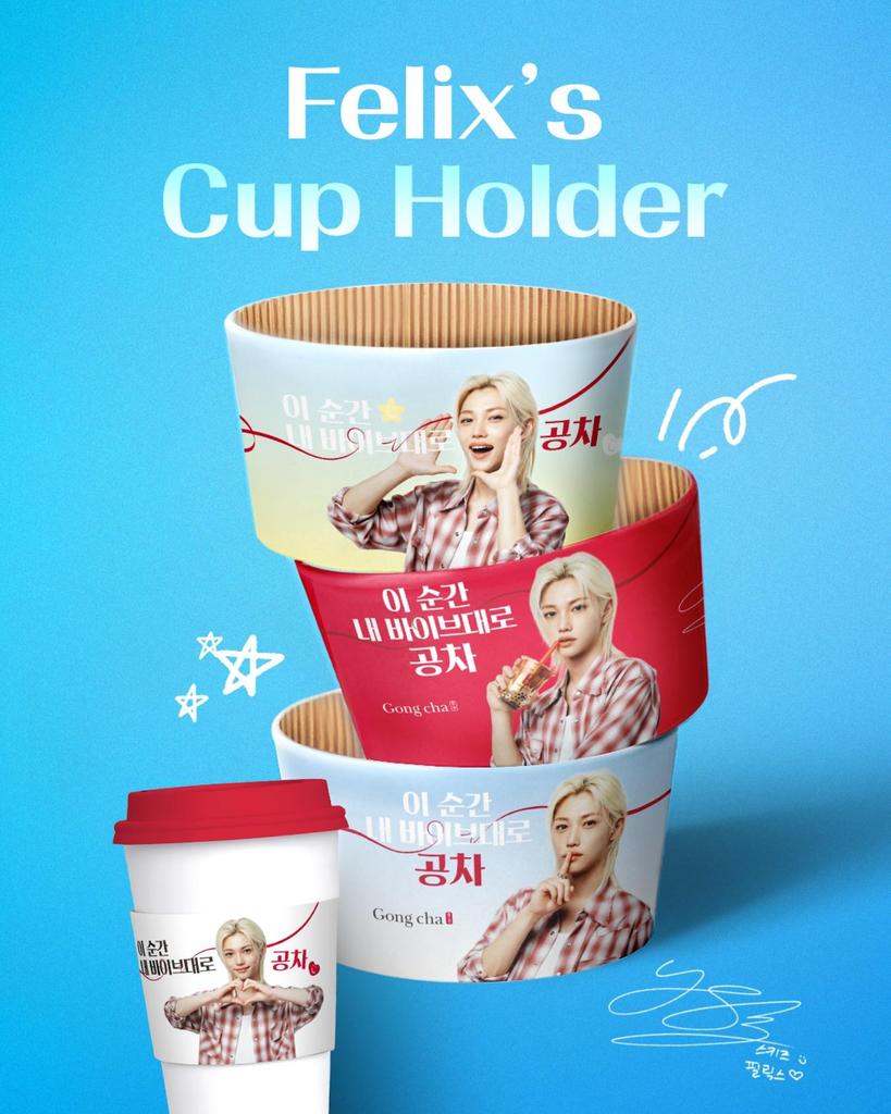 Stray Kids Felix X Gong Cha Limited Keyring– Red / White