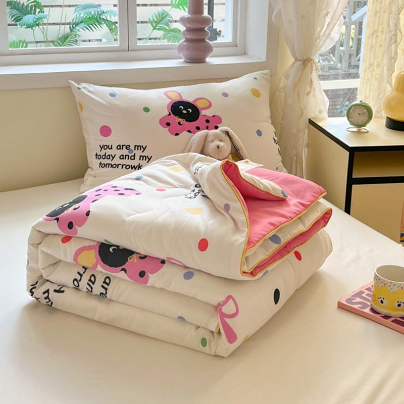 Dog Tulip Bear Rabbit Strawberry Fruit Pattern Printed Air Conditioner Quilt