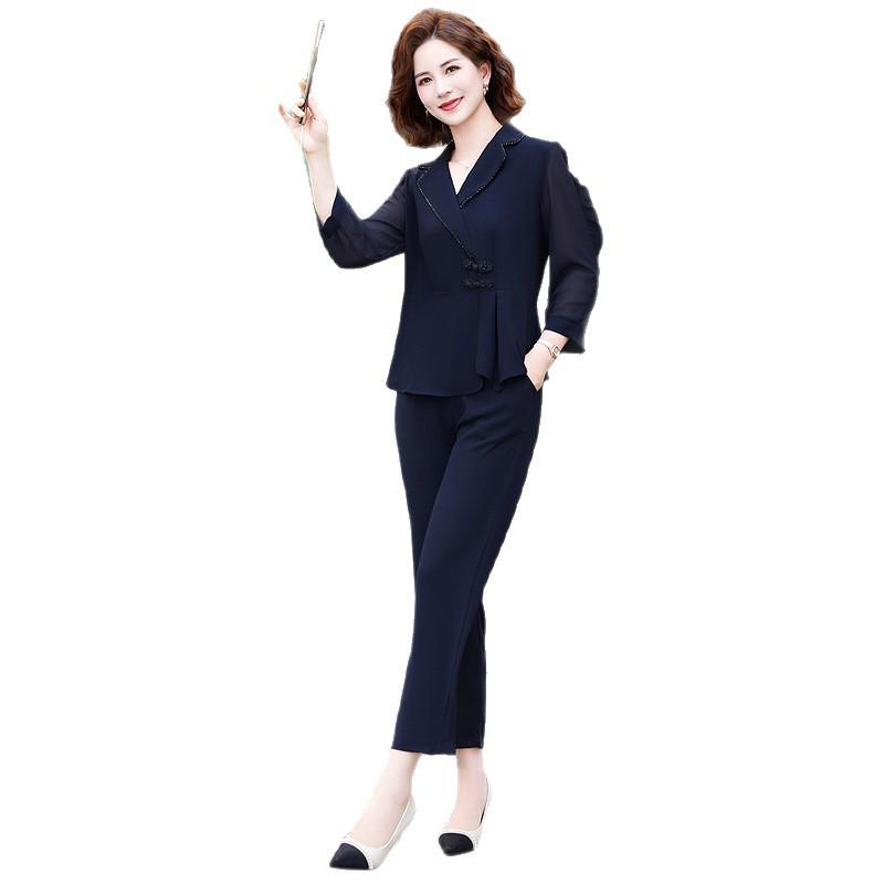 2026 Elegant Spring Suit: Stylish Two-Piece Set for Middle-Aged and Elderly Women