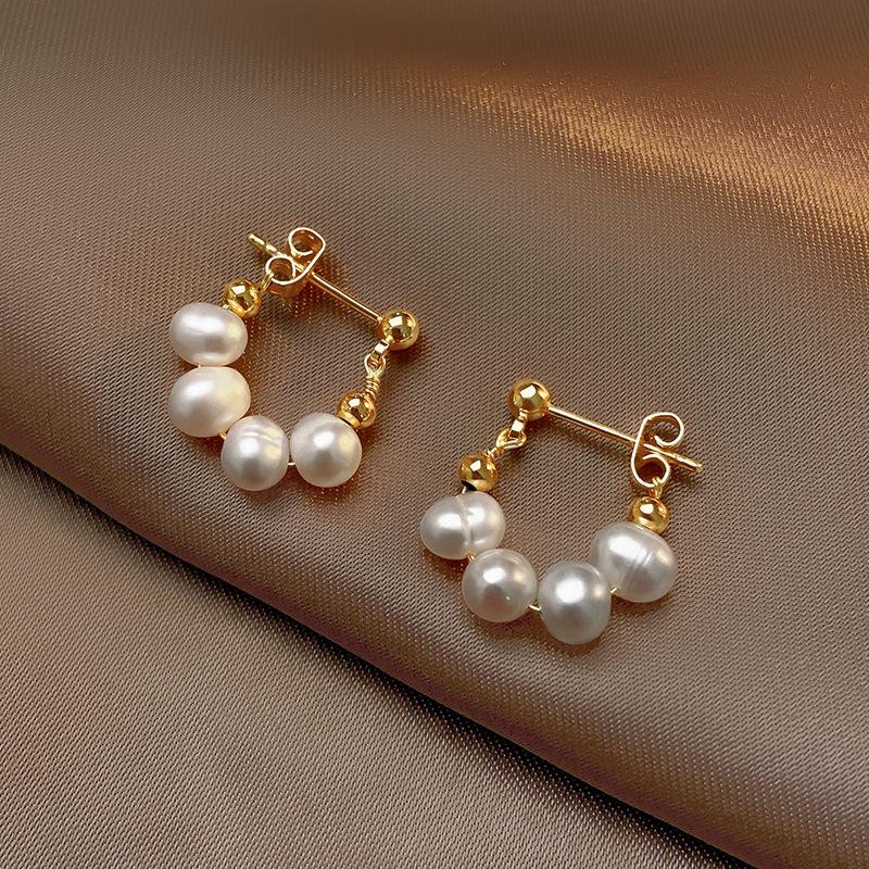 Versatile Bow Girl Earrings with Elegant Geometric Shapes, Personalized and Trendy Earrings for Women