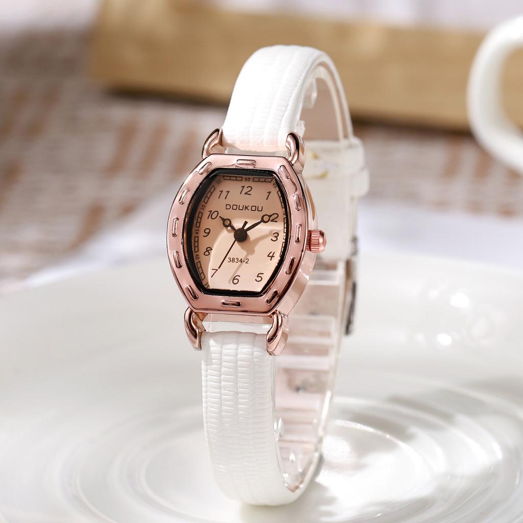 Female Leather Band Watch Simple Wine Bucket Square Women's Watch Quartz Wristwatch