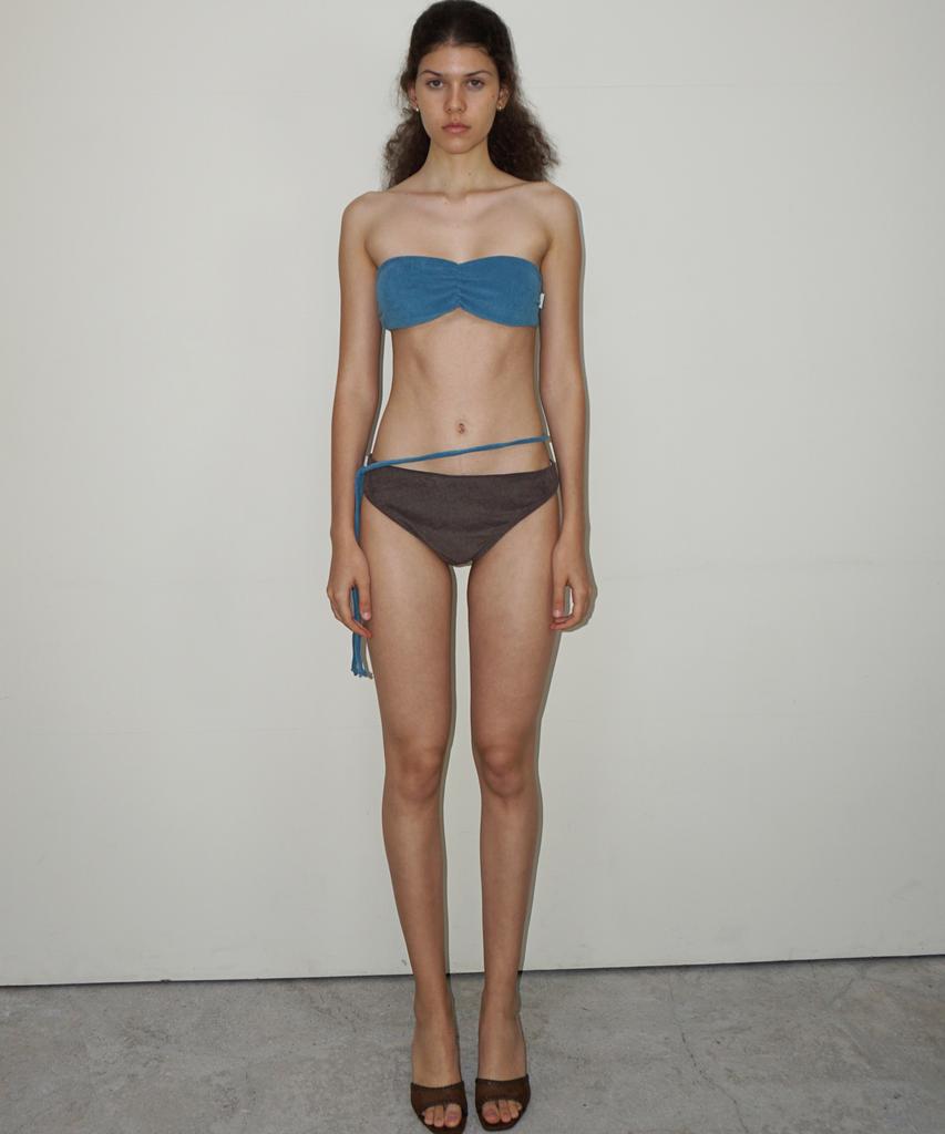 Tteolseutikeulleob Terry Bikini (Brown) - Basic Bottom