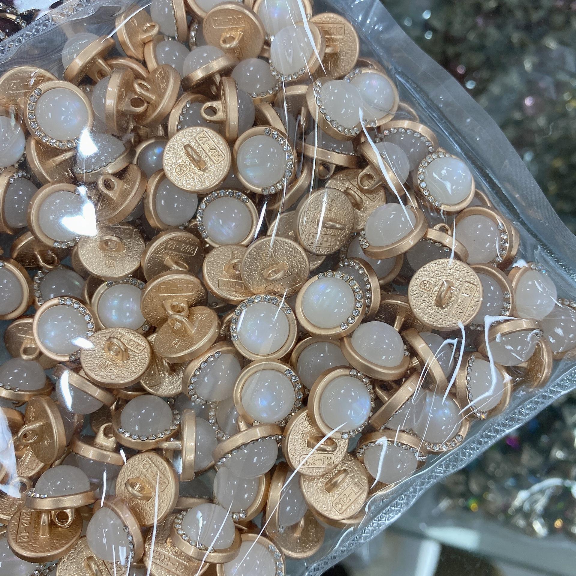 

10 шт. красивые маленькие пуговицы женская блузка манжеты декольте пуговицы модные золотые пуговицы с металлическим хвостовиком