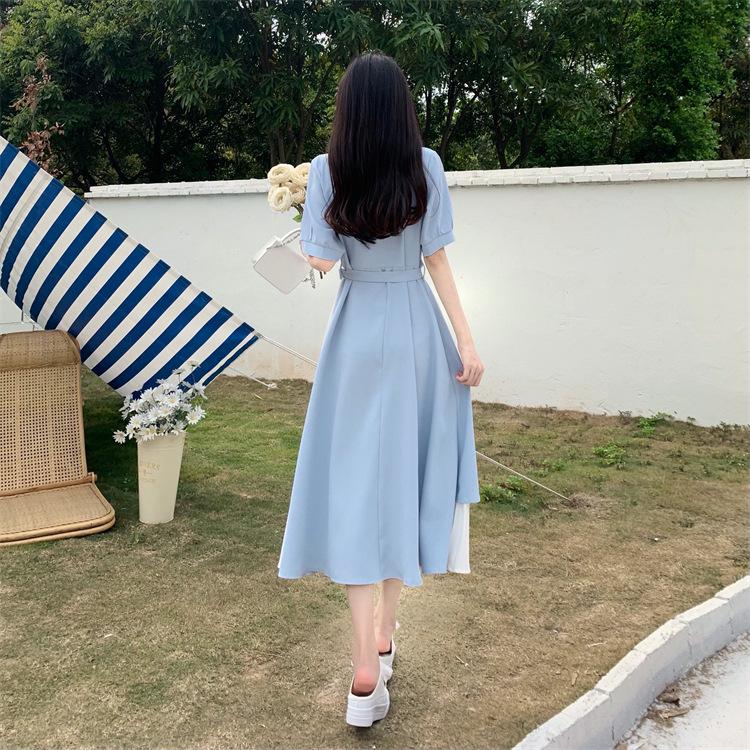 Französisches langes Sommerkleid für Damen 2024: Kurzärmelig, zweiteiliger Stil, tailliert, hautbedeckend.