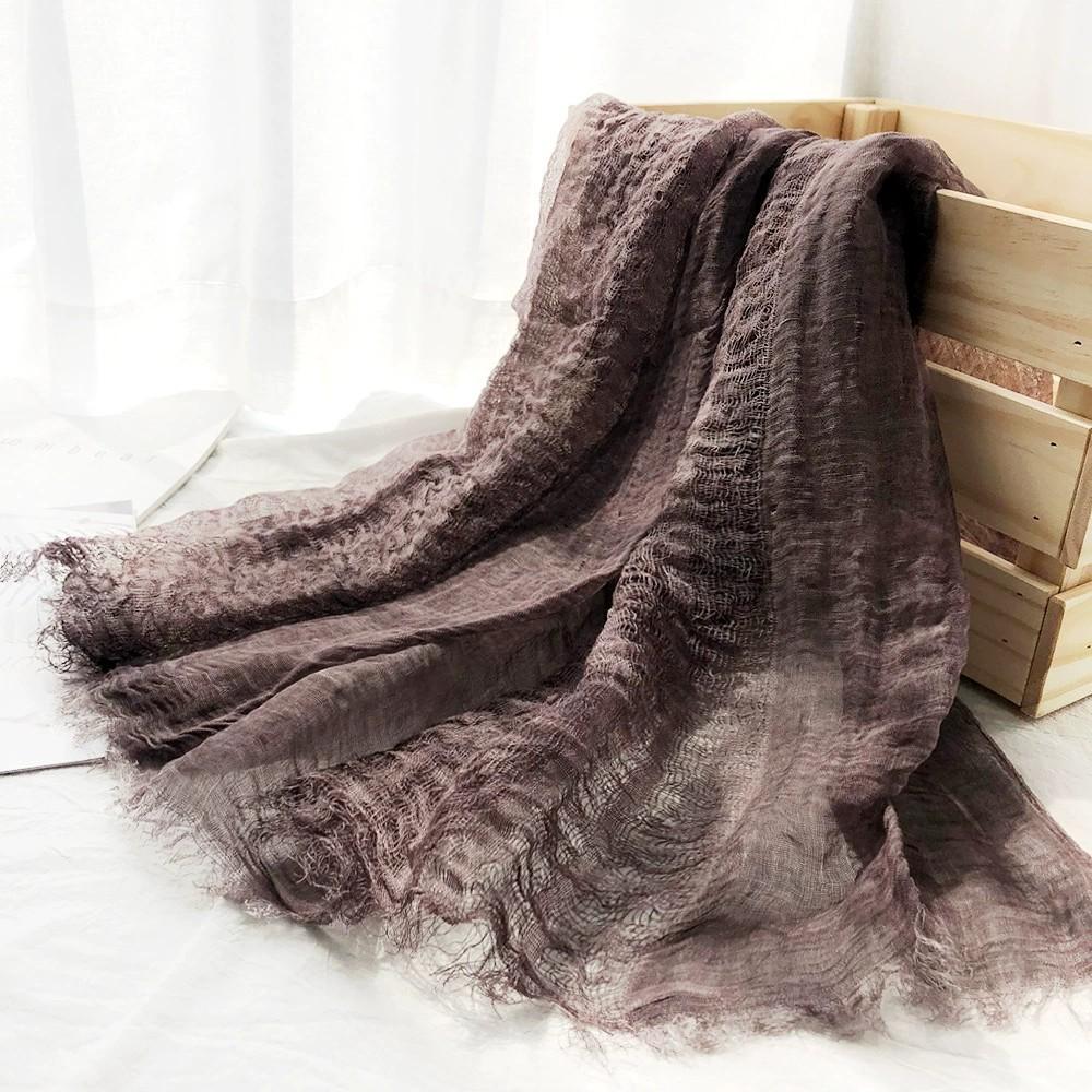 

Новый литературный полый льняной шарф для женщин, однотонный тонкий ретро-шарф из грязно-окрашенного модала