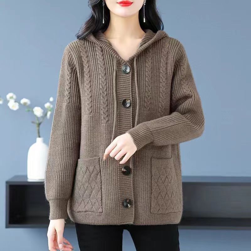 Cardigan de malha grossa com capuz para mulheres de meia-idade e idosas em comprimento curto