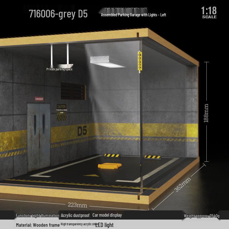 1/18 Wooden Parking Garage Model with Lighting and Dustproof Ornaments