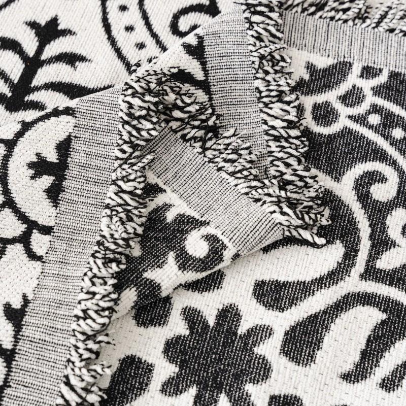 European Luxury Chenille Sofa Cover Tassels Towel Blanket Anti Scratch Soft One Piece Couch Armchair Furniture Protector