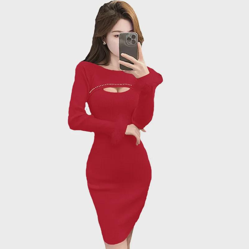 2024 Sexy Red Hollow-Knit Slim Fit Dress for Women - Autumn/Winter