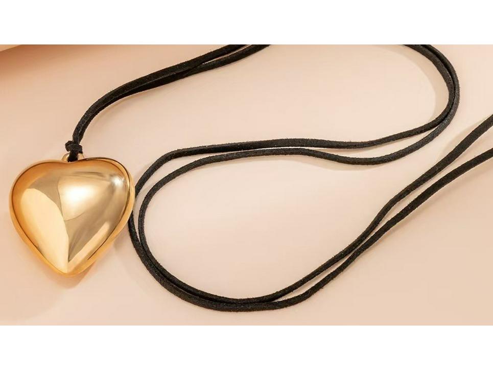 

Личность Женское Ожерелье Сердце: Регулируемый чокер-подвеска из вощеного шнура