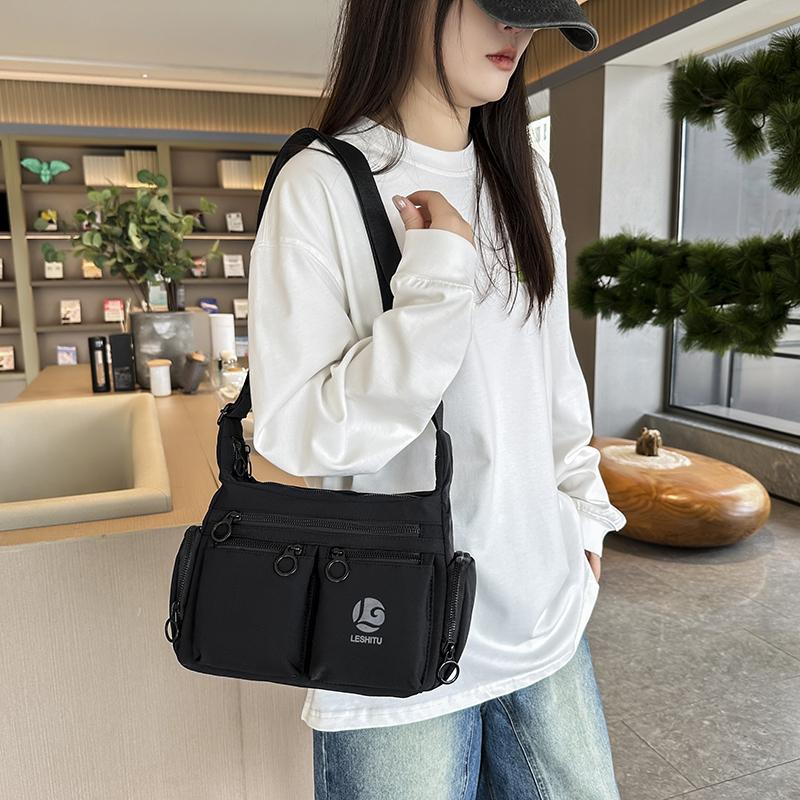 Unisex Crossbody Bag with Multi-pockets – Large Capacity Water-Resistant Sling Pack, for Commute & Travel