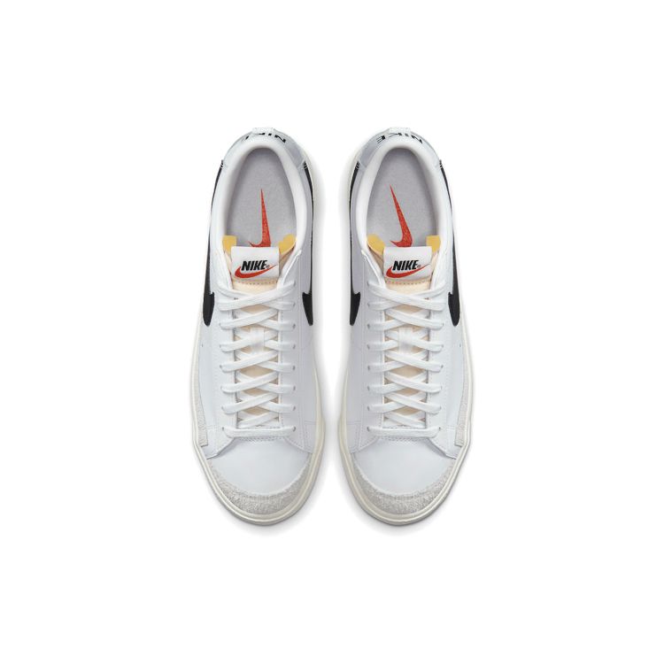 Nike Blazer Low 77 Vintage Hvit Svart Unisex Sneakers Sail DA6364-101