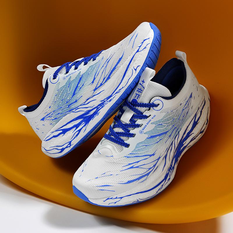 Luminous Lightweight Carbon Plate Running Shoes for Parent-Child Sports and School Racing