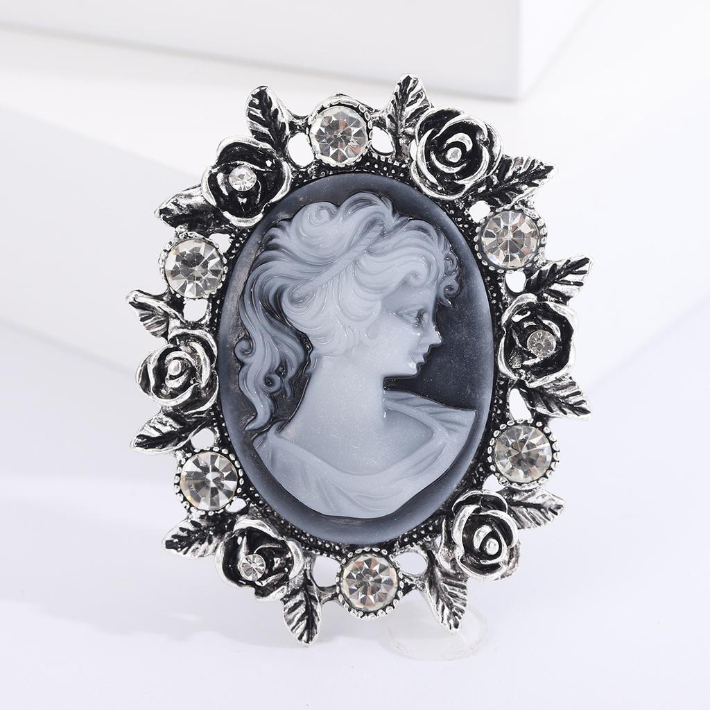 Hot Sale Vintage Court Beauty Head Diamond Flower Brooch Women'S Versatile Neckpin Cardigan Coat Pin Decoration