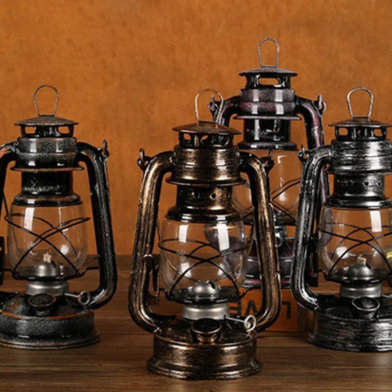 62KD Vintage Metal Oil Lamp Portable Lantern Kerosene Light Outdoor Camping Bar Home Decorations
