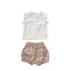 2025 Sommer Baby Mädchen Puffärmel Knopf Top & Blumenmuster Shorts Set