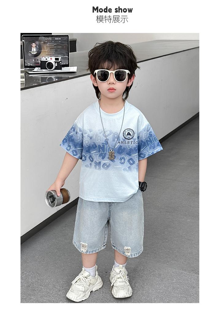 Boys' Loose Short Sleeved Summer Outfit Children's Set 2026 New Style Baby Korean Style Handsome Ripped Jeans Two-piece Set