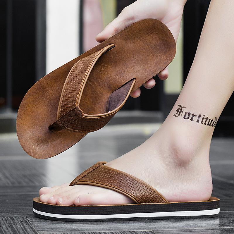 Spring new breathable flip-flops fashion casual leather pinch feet men's drag seaside travel large size beach wading shoes