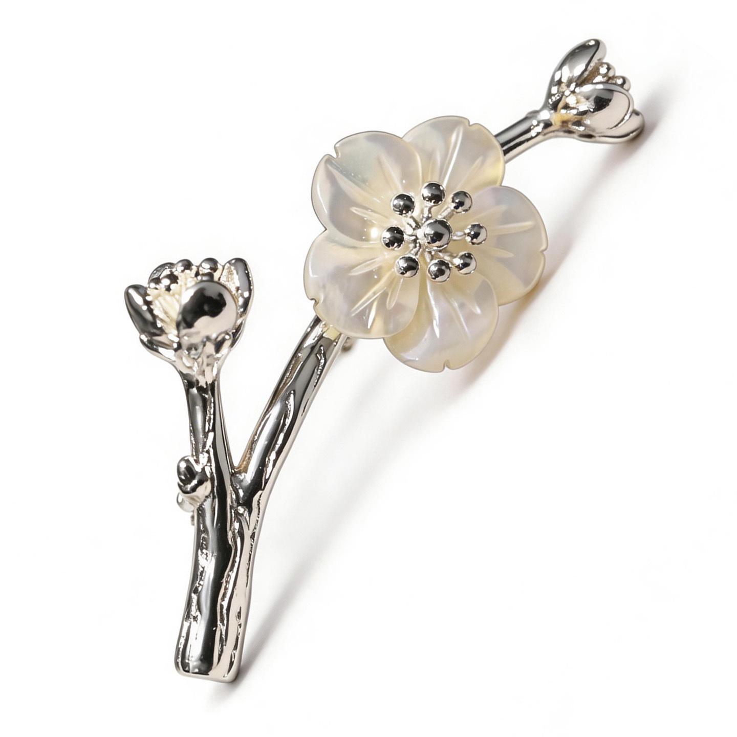 Bo Xin Yun Versatile Light Luxury Pastoral Style Plum Blossom Brooch for Cardigans