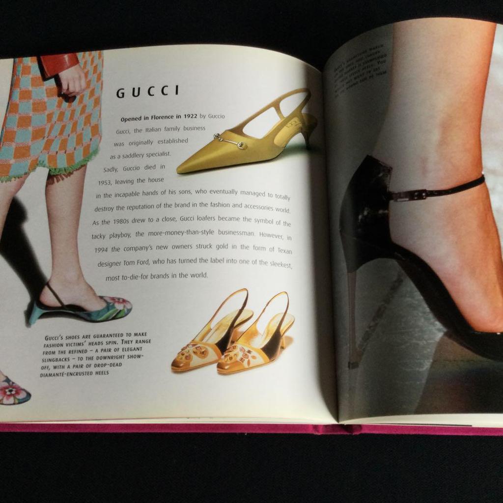 [USED] Shoes, foreign books, shoes, fashion, English, the shoe, high heels