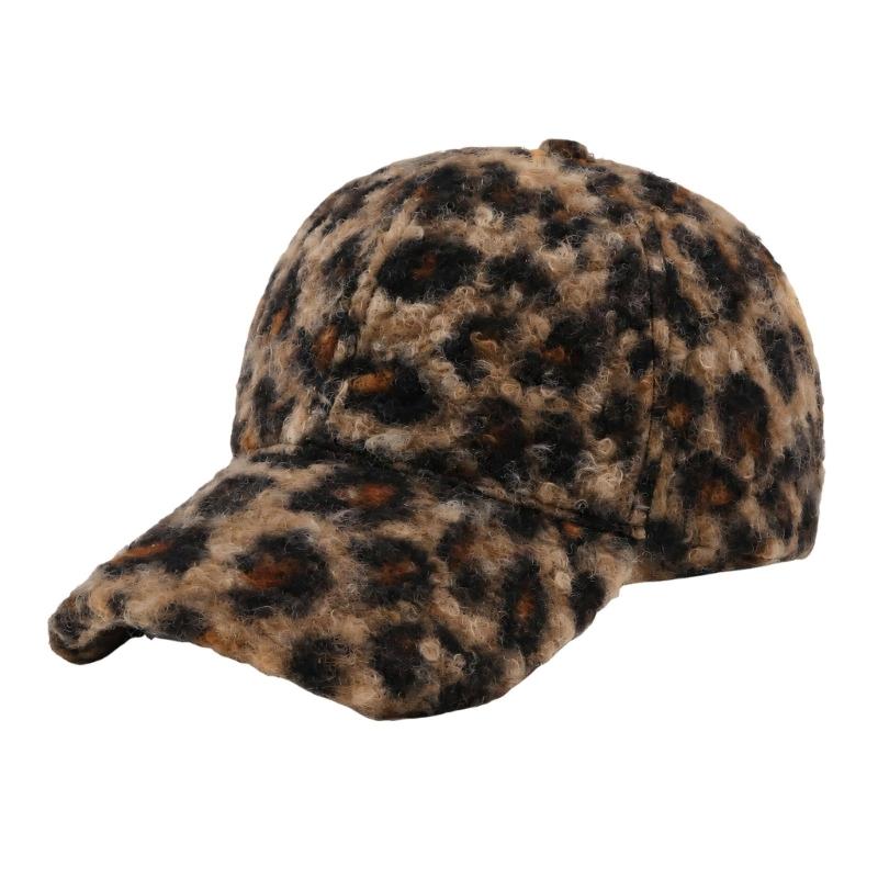 Polyester Animal Print Baseball Cap with Thick Soft Lining, Firm Bill and Rear Adjustment for Adult Unisex Cold Weather Wear