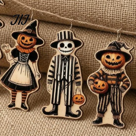 Halloween Wooden Ornaments 6Pcs Ornaments, Pumpkin Head Skeleton Character Hanging Decor with Figurines for Fireplace Rope, Pendant Party Window