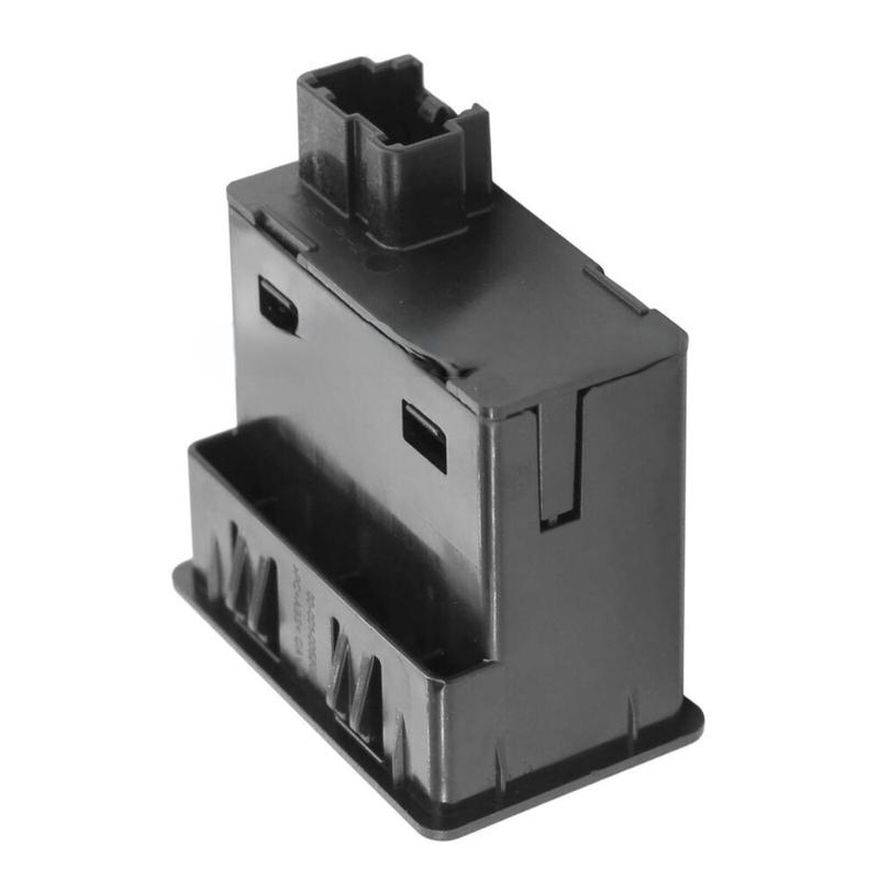 USB-C Port Dual Charge Receptacle 13525889 For Chevrolet Tahoe Suburban Silverado GMC Yukon Sierra 1500 2500HD 3500HD Escalade
