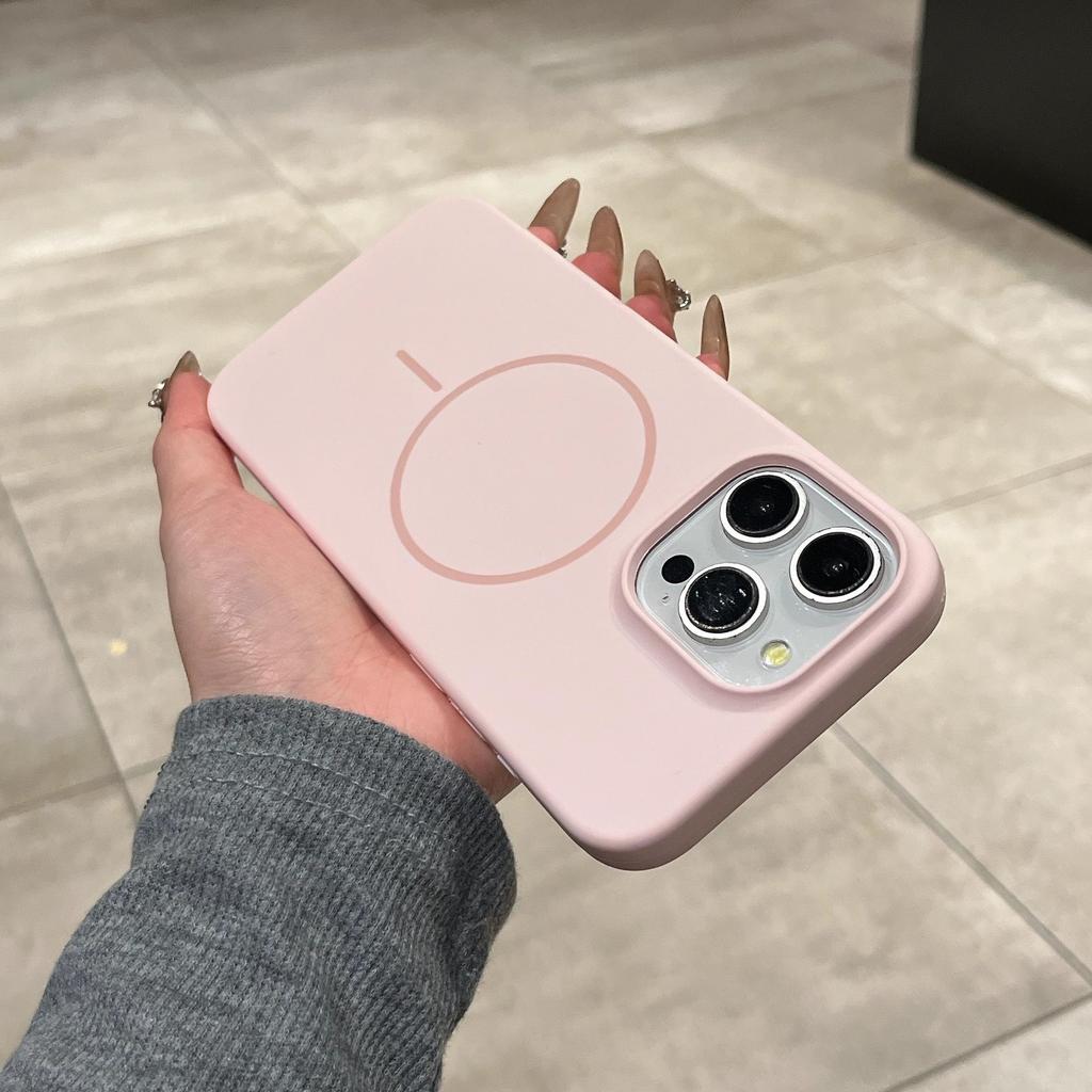 Applicable To IPhone17proMax Liquid Silicone Magnetic Suction Phone Case Apple 16 Advanced Sense Anti Fall 15 Protective Case