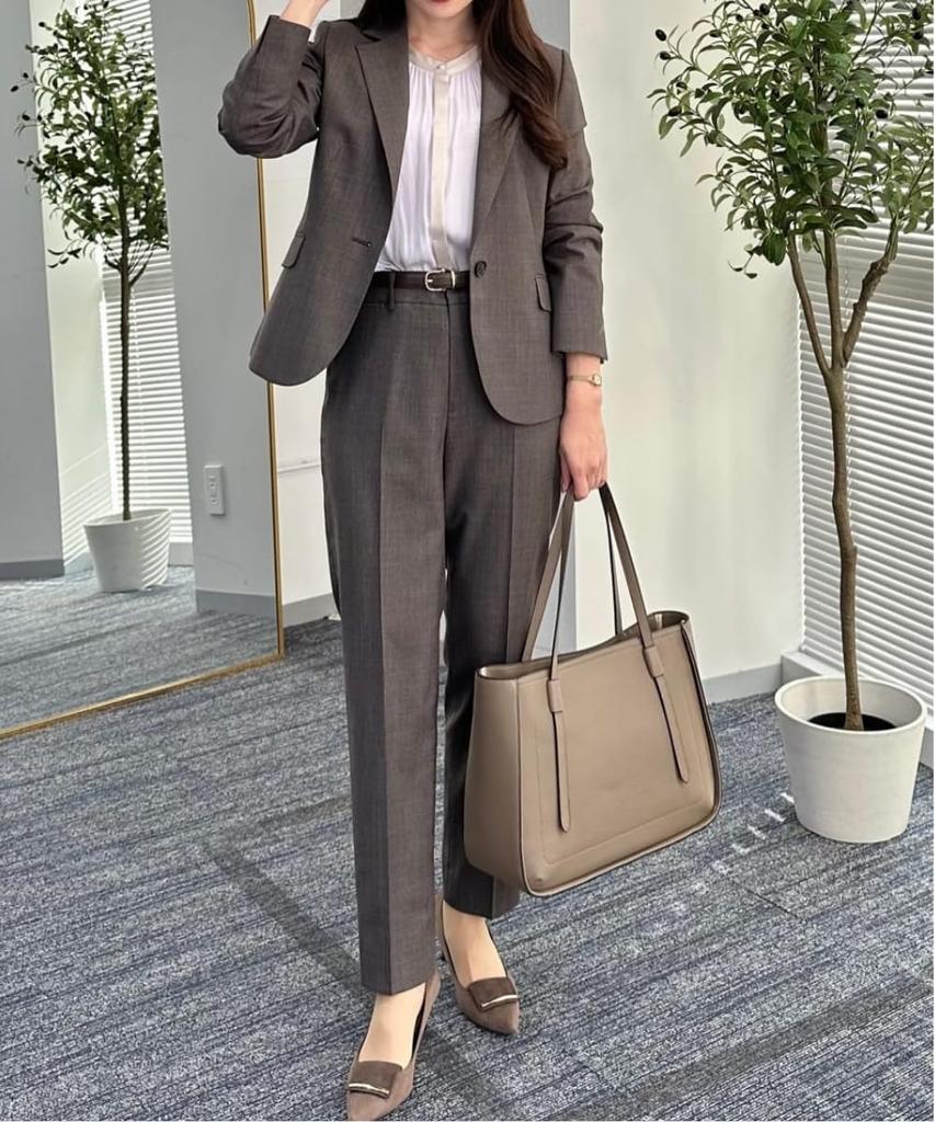 Aoki Long Sleeve Blouse with Tuck Easy Choice of Perfect for Commuting and Office Lavender Design, Care, Washable, Designs, Work, (LE25-026S)