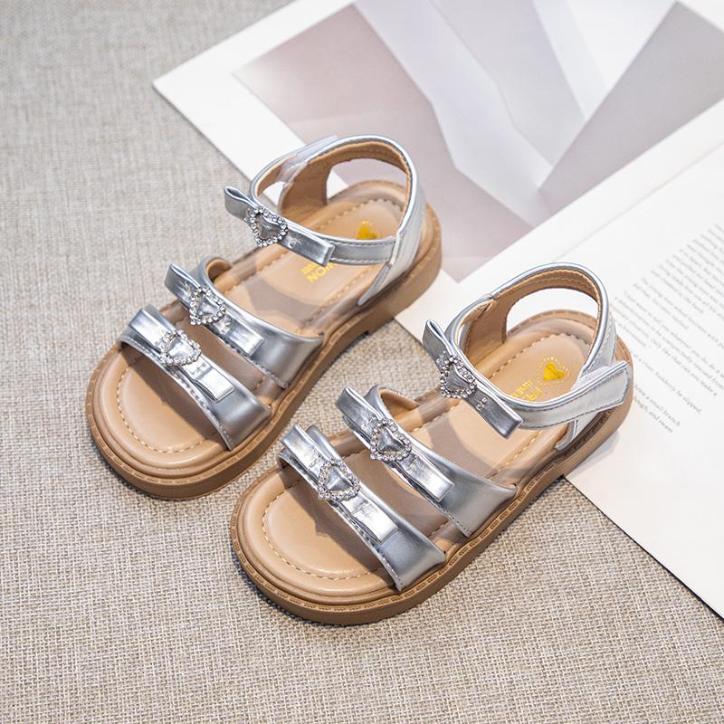 Girls' Sandals Summer New Children's Soft Bottom Anti Slip Princess Shoes Girls' Versatile Sweet Roman Sandals