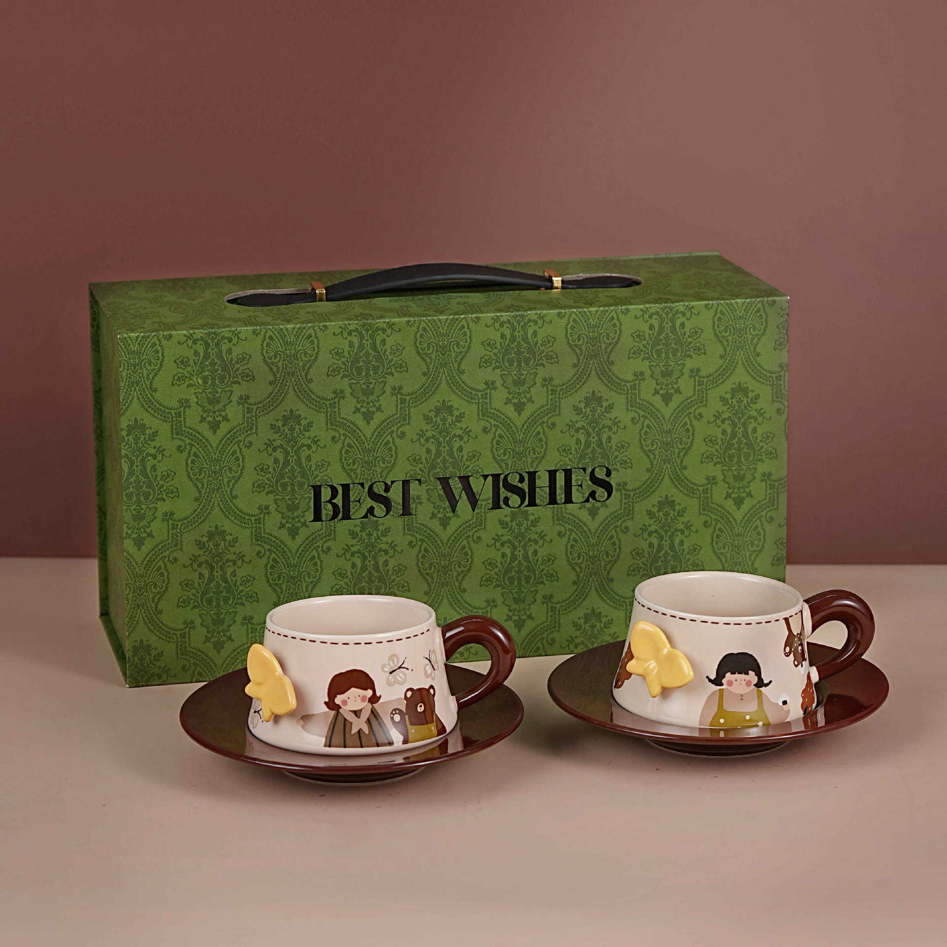 

High-end ceramic coffee cup and saucer set, niche high-end exquisite housewarming, new home moving souvenir, wedding gift 301-400ml