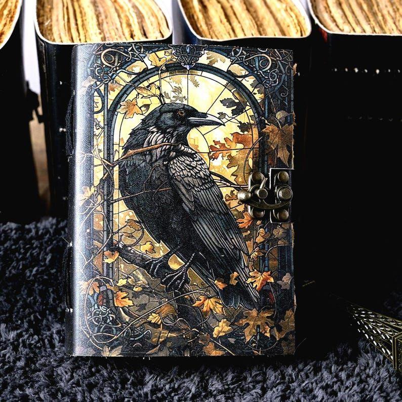 Lädertidning: Gotisk grimoire Skuggornas bok